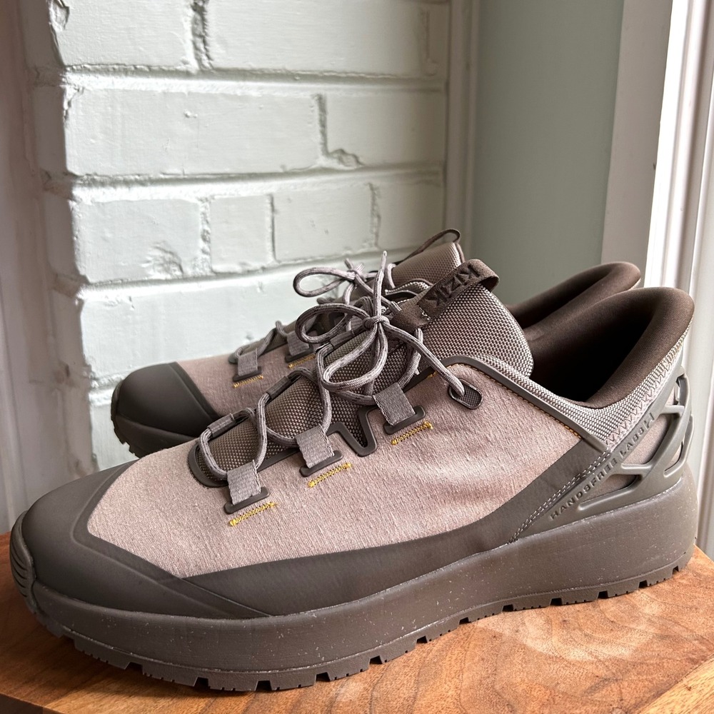 NWT Kizik Wasatch Hands Free Outdoor Sneakers Tumbleweed Men's 13 Wide Comfort